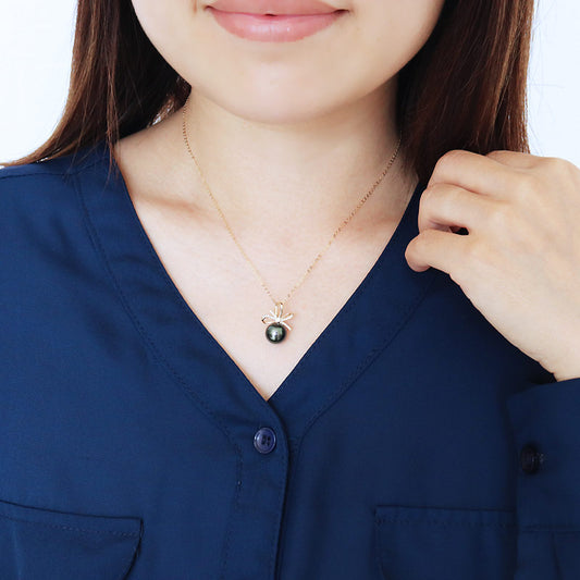 黒蝶真珠 K18YG DIA ペンダント リボン ダイヤ パールダイヤ tahitian pearl necklace D0.12ct 21pcs【チェーン別売り】