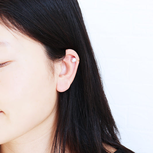 <tc>Akoya 珍珠耳夹 天然蓝无色 7-7.5mm K18YG 神秘色 1粒型 单只销售</tc>