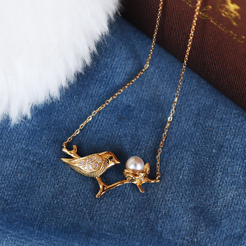 Bird Ornate Diamond Necklace | Precious Gold Necklace | CaratLane