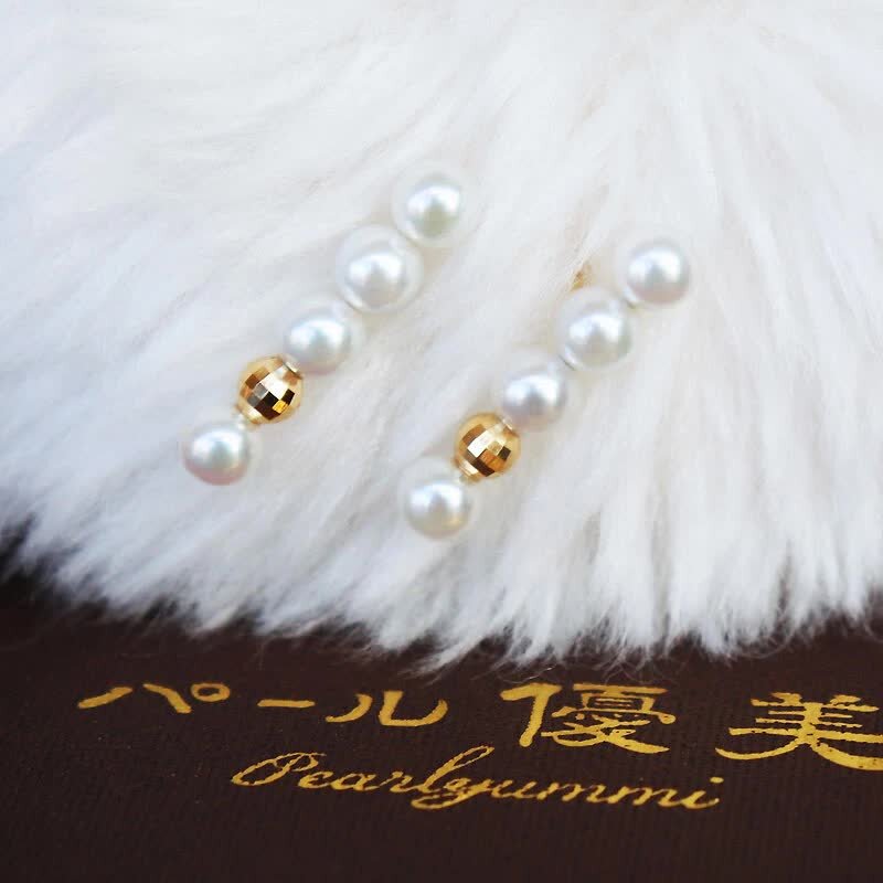 Akoya海水珍珠Akoya珍珠耳环数线耳环3.5-4mm K18/K14WG [Pearl] [Pearl] [Pierce]