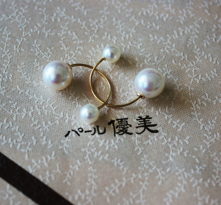 Akoya Pearl Hoop Earrings Pearl Catch Large Pearl Baby Pearl K18YG Pearl Pearl Earrings Seawater Pearl