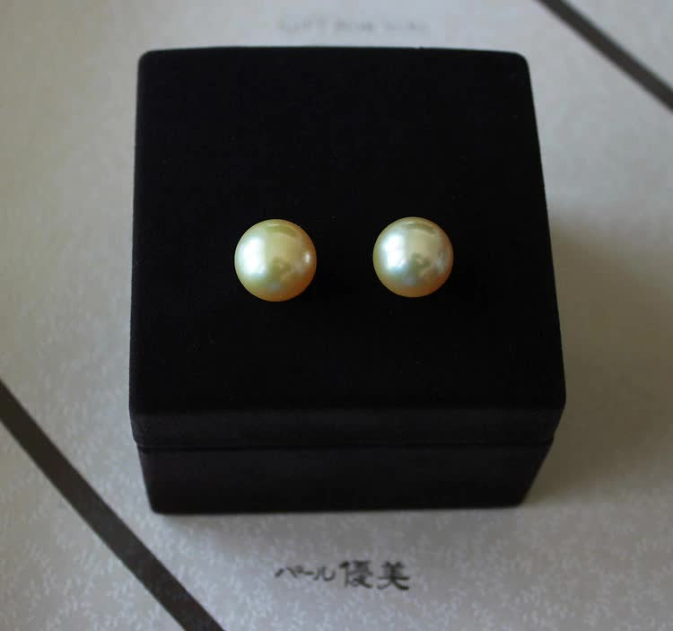 [South Sea Pearl Natural Gold 13mm] [Pearl] [White Pearl Gold] [Earrings] [Gold] K18YG [Yellow Gold] or K14WG [White Gold] Earrings or Earrings <Free Shipping>