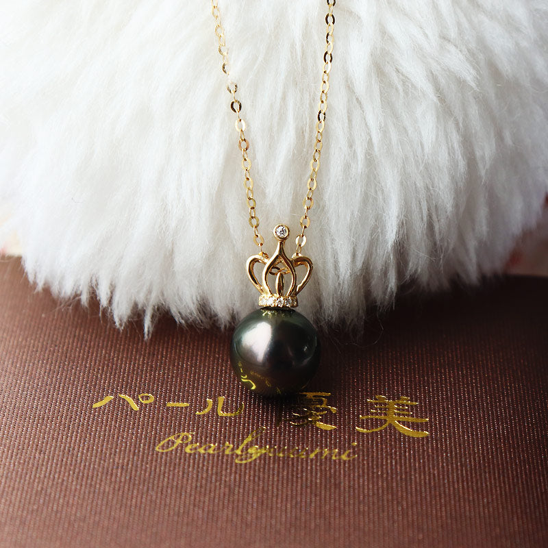 黒蝶真珠　K18YG DIA ネックレス クラウン ダイヤ　パールダイヤ tahitian pearl necklace D0.02ct 6pcs