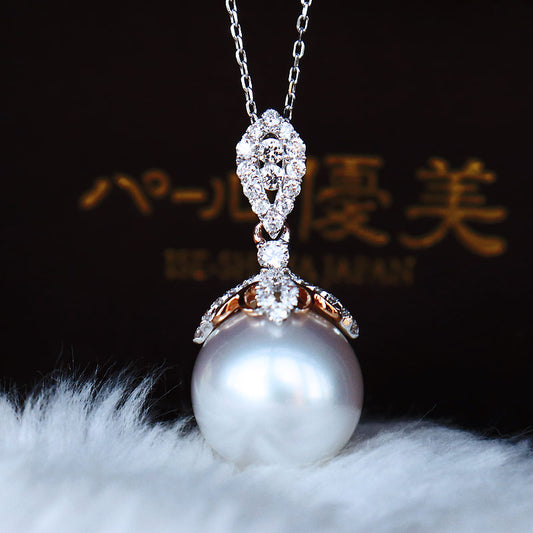K18/K18WG South Sea pearl white butterfly pearl 12mm DIA pearl diamond pendant top D0.37ct 24pc diamond southsea pearl necklace [pendant top only] [without chain]