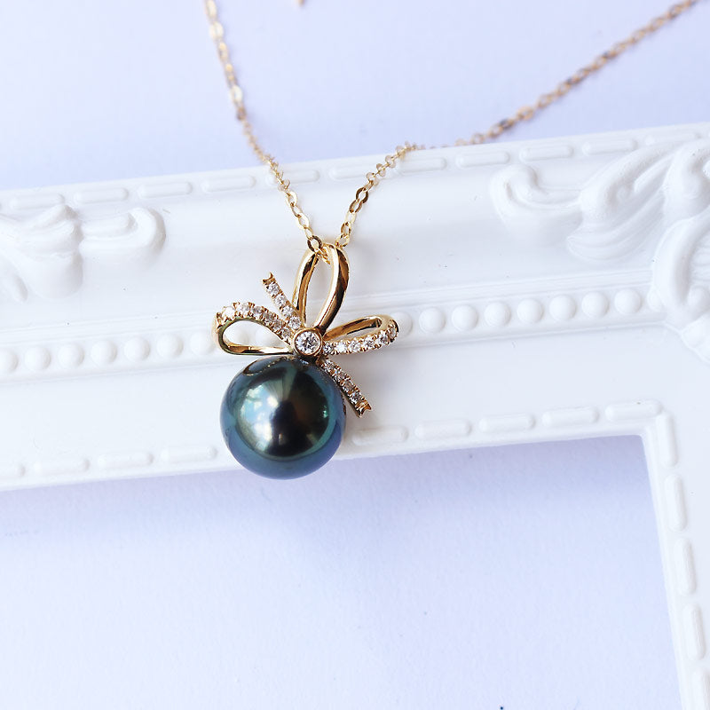 Black butterfly pearl K18YG DIA pendant ribbon diamond pearl diamond tahitian pearl necklace D0.12ct 21pcs [chain sold separately]