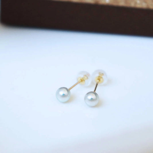 Akoya pearl natural blue Mysterious color baby pearl 4-5mm earrings K18YG or K14WG achromatic pearl natural color