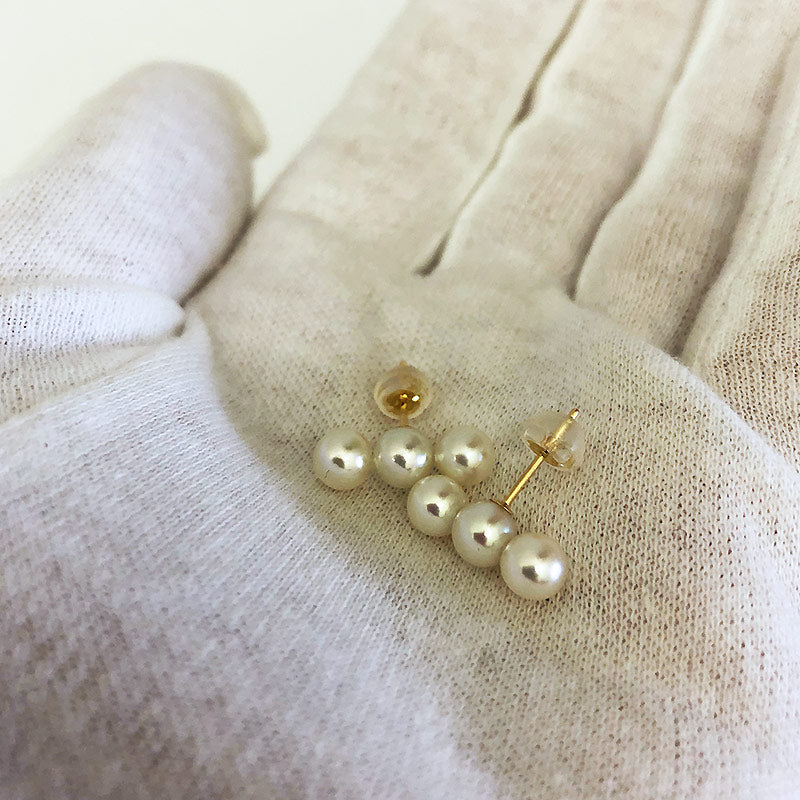 Several grain line Akoya pearl earrings 5-6mm baby pearl K18YGorK14WG earrings